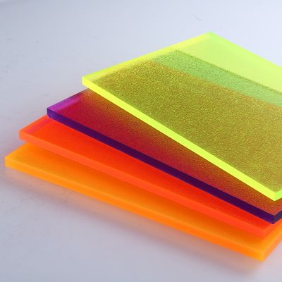 Greenhouse Acrylic Sheet Polykarbonat Panel Akrilik Bergelombang 2,8-15mm
