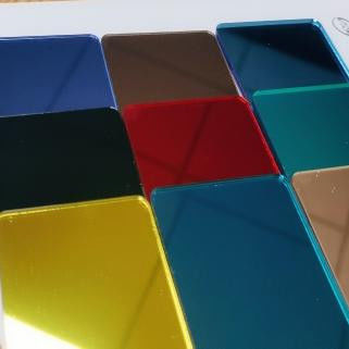 Personalifikasi Lembar berlapis cermin berlapis perlengkapan Lembar akrilik 1,20 g/cm3