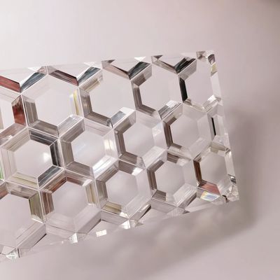 Permukaan yang halus Virgin Extruded Acrylic Sheet tahan UV dengan ketahanan cuaca yang sangat baik